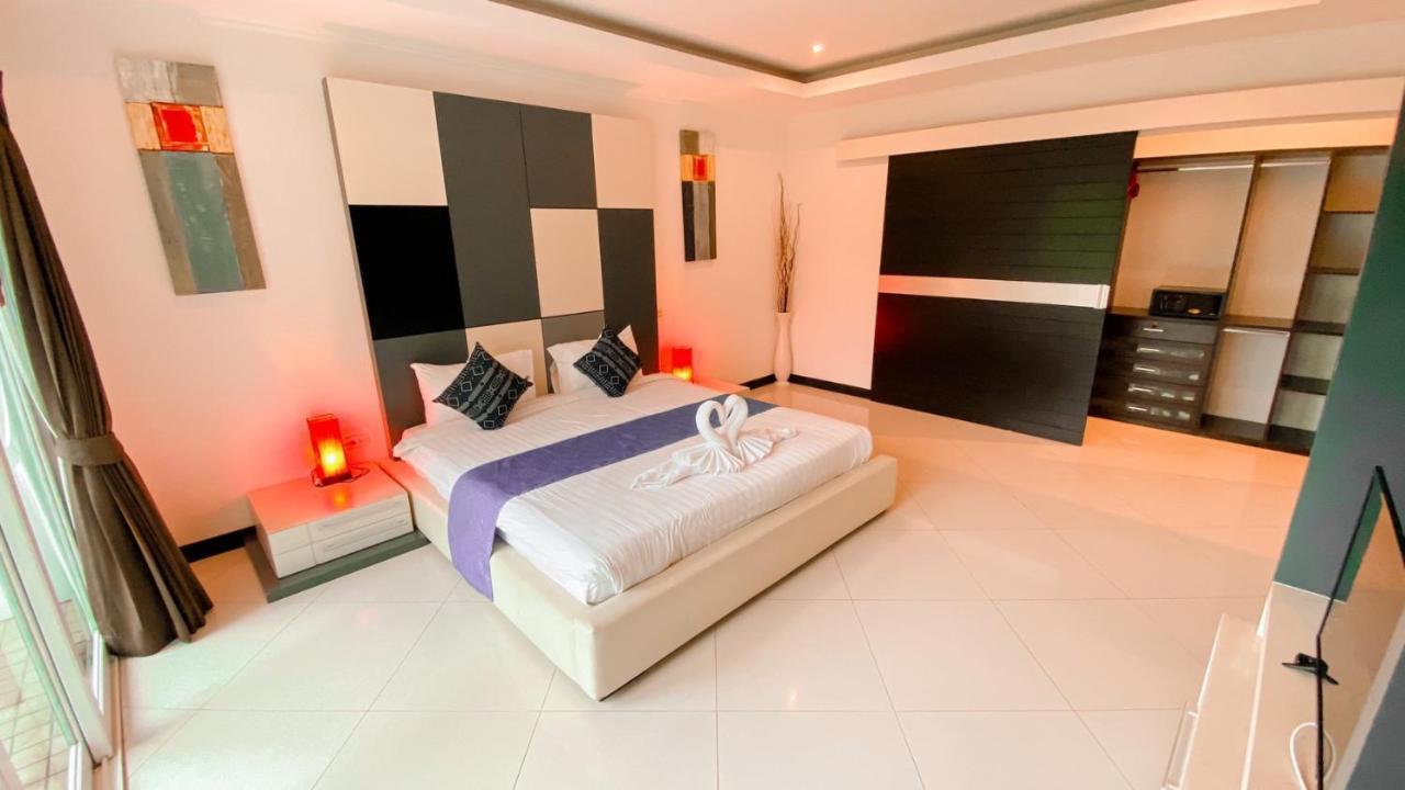 Hidden Palm Pool Villas Pattaya Exterior photo